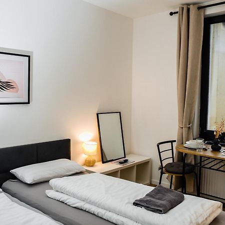 Cozy And Central Apartment Luebeck Exterior photo